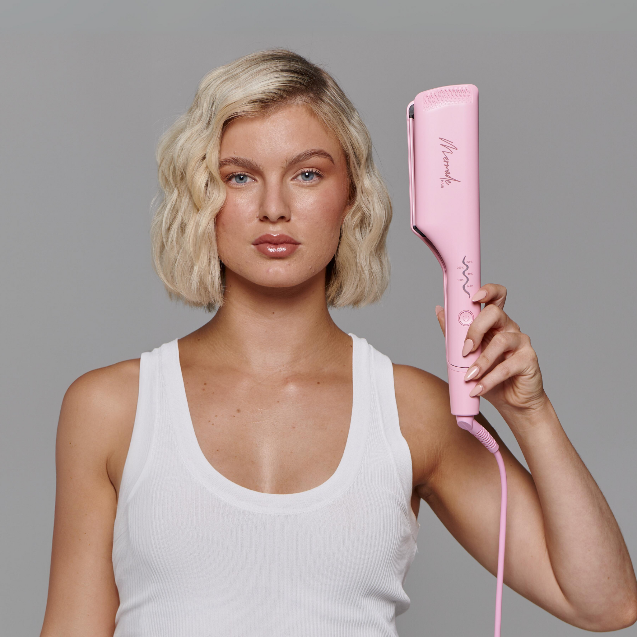 Double Waver - Pink results on short blonde hair